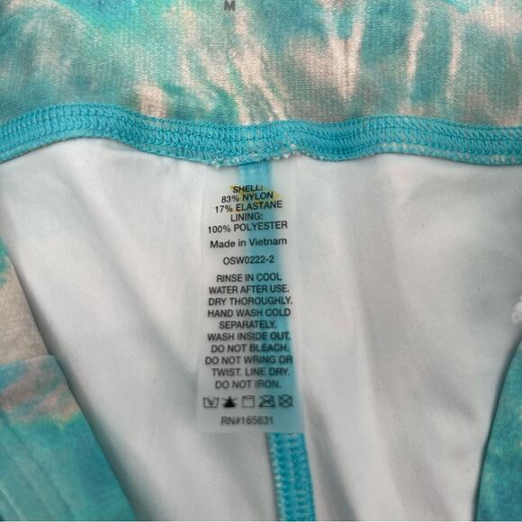 JOHNNY WAS x CALME Paddle Pants (Leggings) Aqua Keys Blue Tie Dye Gym Medium NWT - Picture 13 of 15